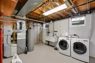 9622 Toledo Cir, Bloomington, MN 55437 - Photo 24