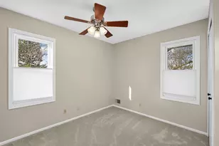 9622 Toledo Cir, Bloomington, MN 55437 - Photo 20