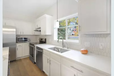 21305 Hytrail Circle, Lakeville, MN 55044 - Photo 2