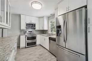 107 2nd Ave NE, Buffalo, MN 55313 - Photo 1