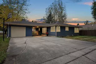 1313 2nd St S, Moorhead, MN 56560 - Photo 2
