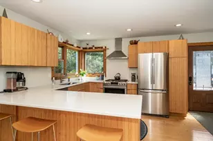 3239 S Lake Ave, Duluth, MN 55802 - Photo 4