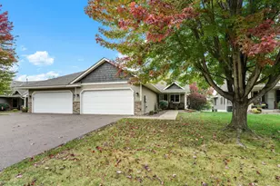 739 Echo Shores Ct, Mahtomedi, MN 55115 - Photo 1