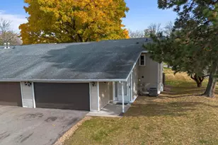 7838 Dunmore Rd, Woodbury, MN 55125 - Photo 20