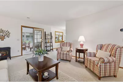 8764 Cottonwood Lane N, Maple Grove, MN 55369 - Photo 6