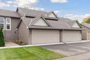 8764 Cottonwood Ln N, Maple Grove, MN 55369 - Photo 28