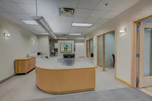 1201 Yale Pl, Minneapolis, MN 55403 - Photo 4