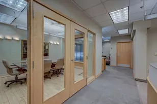 1201 Yale Pl, Minneapolis, MN 55403 - Photo 6