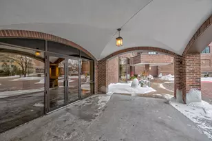 1201 Yale Pl, Minneapolis, MN 55403 - Photo 42