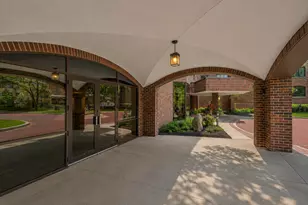 1201 Yale Pl, Minneapolis, MN 55403 - Photo 42