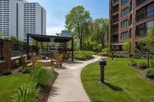 1201 Yale Pl, Minneapolis, MN 55403 - Photo 40