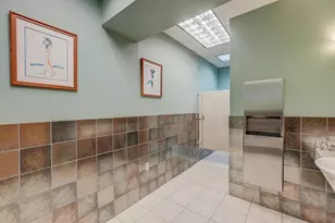 1201 Yale Pl, Minneapolis, MN 55403 - Photo 24