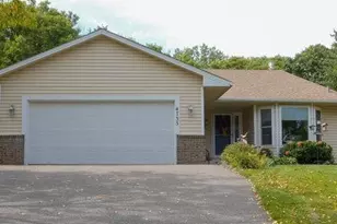 4755 Yorktown Ln N, Plymouth, MN 55442 - Photo 1