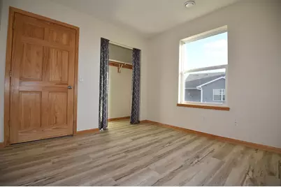 804 11th Avenue N, Milaca, MN 55371 - Photo 18