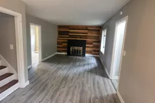 241 Crocker Ave N, Thief River Falls, MN 56701 - Photo 8