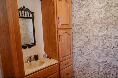 208 W 6th Street, Blue Earth, MN 56013 - Photo 34