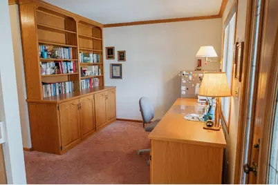 208 W 6th Street, Blue Earth, MN 56013 - Photo 8