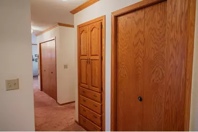 208 W 6th Street, Blue Earth, MN 56013 - Photo 30