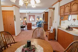 208 W 6th St, Blue Earth, MN 56013 - Photo 6