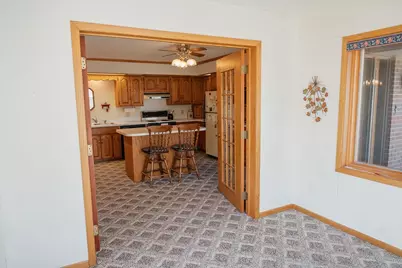 208 W 6th Street, Blue Earth, MN 56013 - Photo 12