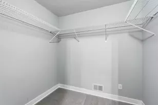 4301 Heritage Hills Dr, Bloomington, MN 55437 - Photo 28