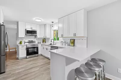 4301 Heritage Hills Drive, Bloomington, MN 55437 - Photo 2