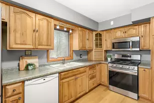 7072 Brian Dr, Centerville, MN 55038 - Photo 10