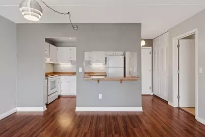 10501 Cedar Lake Road #414, Minnetonka, MN 55305 - Photo 14