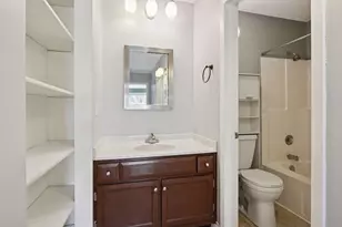 10501 Cedar Lake Rd, Minnetonka, MN 55305 - Photo 24