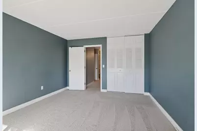 10501 Cedar Lake Road #414, Minnetonka, MN 55305 - Photo 22