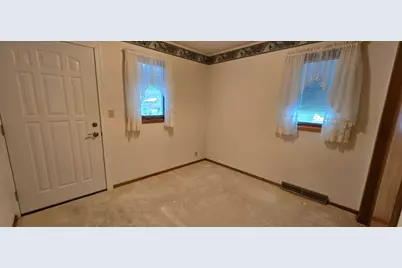 313 3rd Avenue N, Emmons, MN 56029 - Photo 24