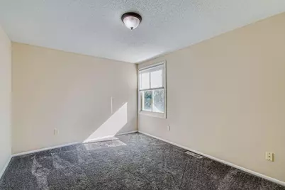 335 Elan Court, Woodbury, MN 55125 - Photo 18