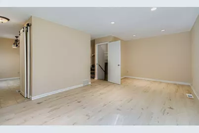 335 Elan Court, Woodbury, MN 55125 - Photo 6