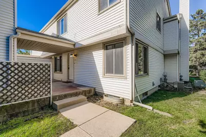 335 Elan Court, Woodbury, MN 55125 - Photo 2