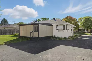 2212 55th Ave N, Brooklyn Center, MN 55430 - Photo 34