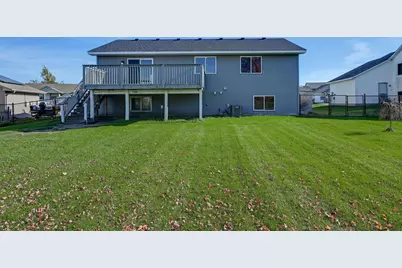 992 Farmers Ridge Trail, Belle Plaine, MN 56011 - Photo 30