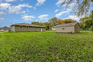 1448 Glynview Trail, Faribault, MN 55021 - Photo 16