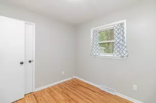 1448 Glynview Trail, Faribault, MN 55021 - Photo 10