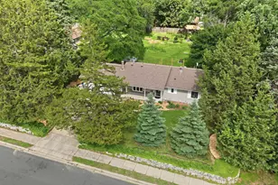 10655 Beard Ave S, Bloomington, MN 55431 - Photo 2