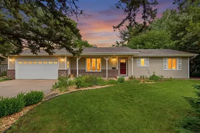 10655 Beard Avenue S, Bloomington, MN 55431 - Photo 28