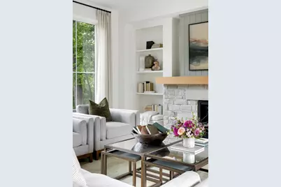 260 Eastwood Court, Chanhassen, MN 55317 - Photo 14