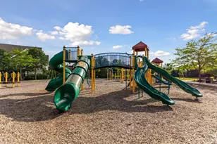 10758 Watersedge Ln, Woodbury, MN 55129 - Photo 134