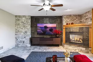 10758 Watersedge Ln, Woodbury, MN 55129 - Photo 64