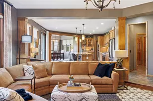 10758 Watersedge Ln, Woodbury, MN 55129 - Photo 18