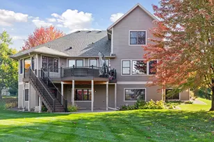 10758 Watersedge Ln, Woodbury, MN 55129 - Photo 84