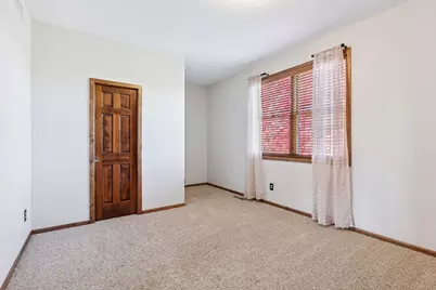 10758 Watersedge Lane, Woodbury, MN 55129 - Photo 52