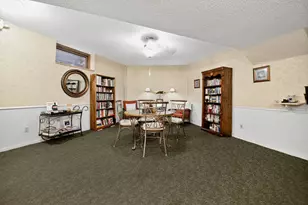 2700 Oxford St N, Roseville, MN 55113 - Photo 28