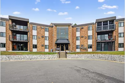 2700 Oxford Street N #135, Roseville, MN 55113 - Photo 2