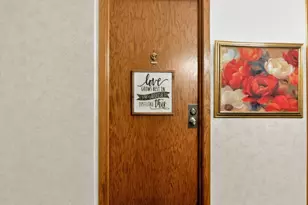 2700 Oxford St N, Roseville, MN 55113 - Photo 4