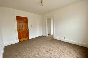 702 4th St E, Saint Paul, MN 55106 - Photo 18